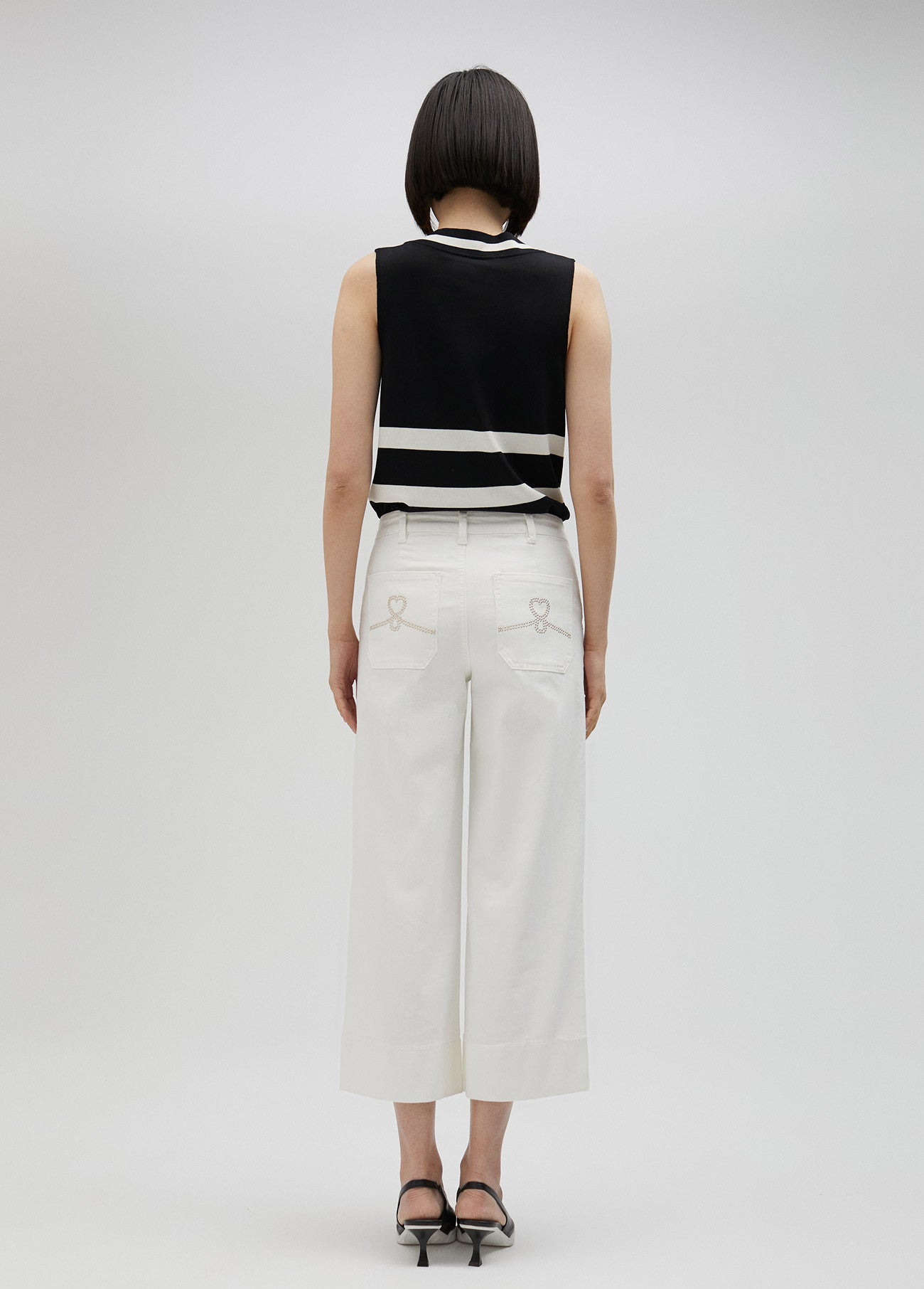 CALÇAS DENIM BRANCO A DIREITO - LOLA CASADEMUNT