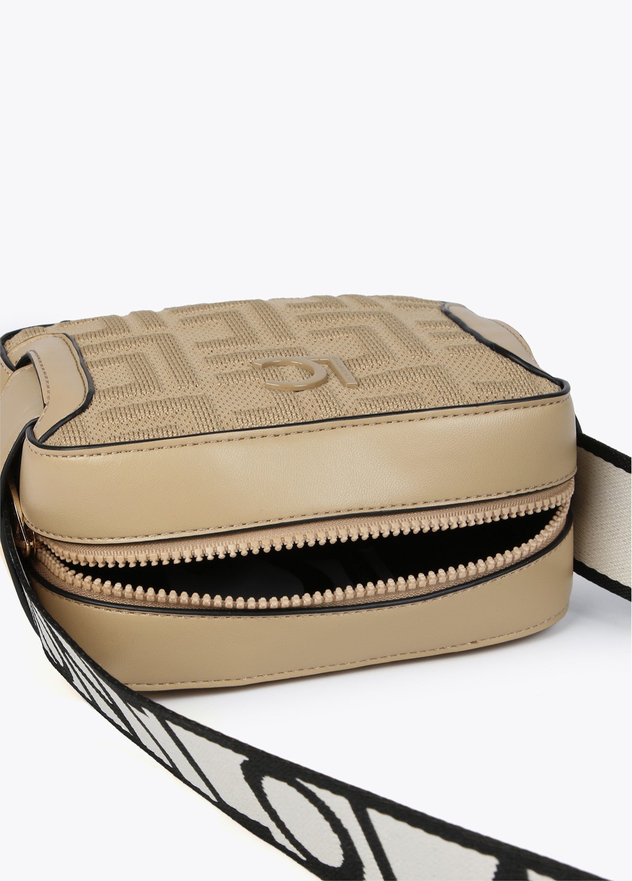 MALA A TIRACOLO CAMERA BAG - LOLA CASADEMUNT