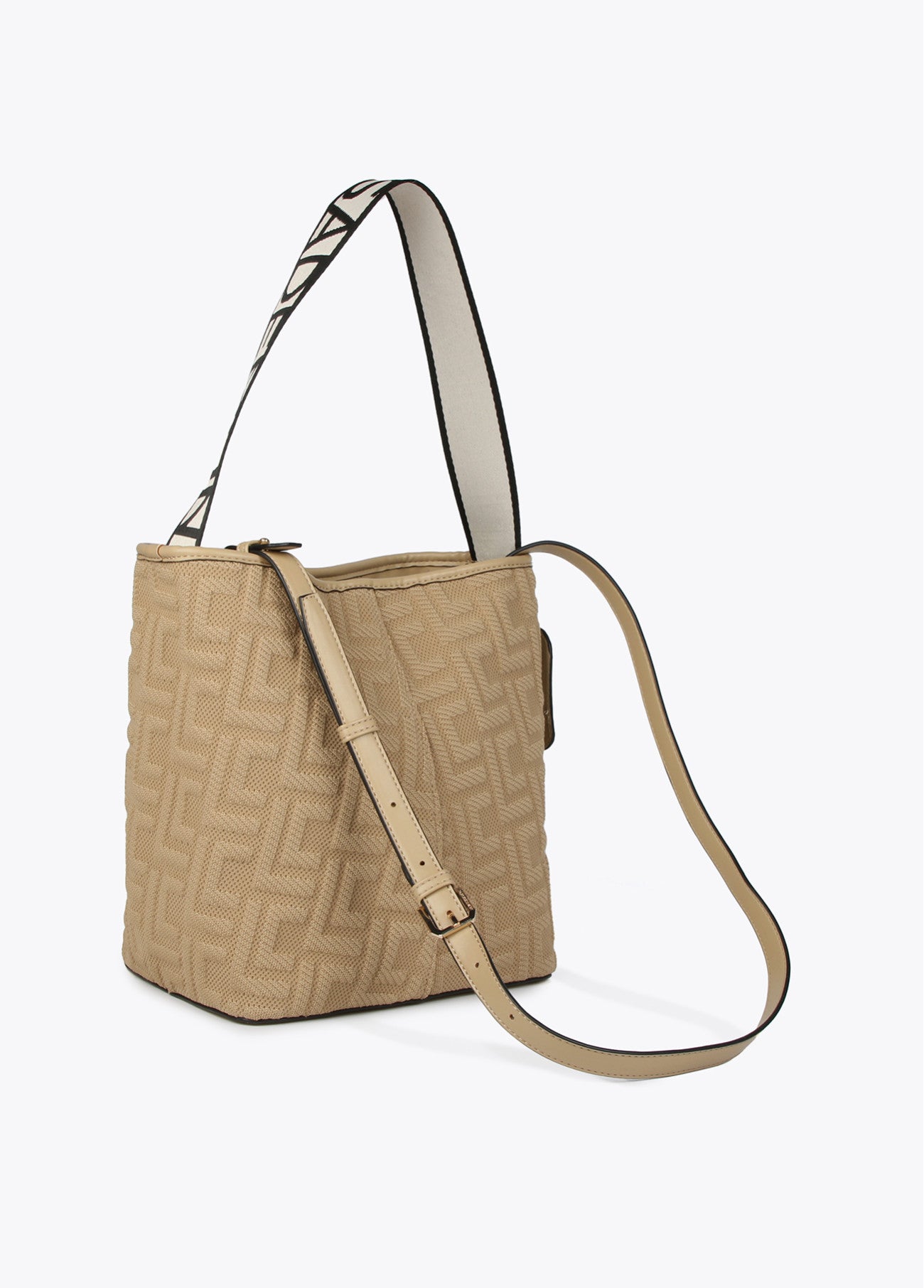 MALA TOTE BAG EM TECIDO COM MONOGRAMA - LOLA CASADEMUNT