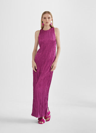 VESTIDO COMPRIDO COM EFEITO PLISSADO - LOLA CASADEMUNT BY MAITE