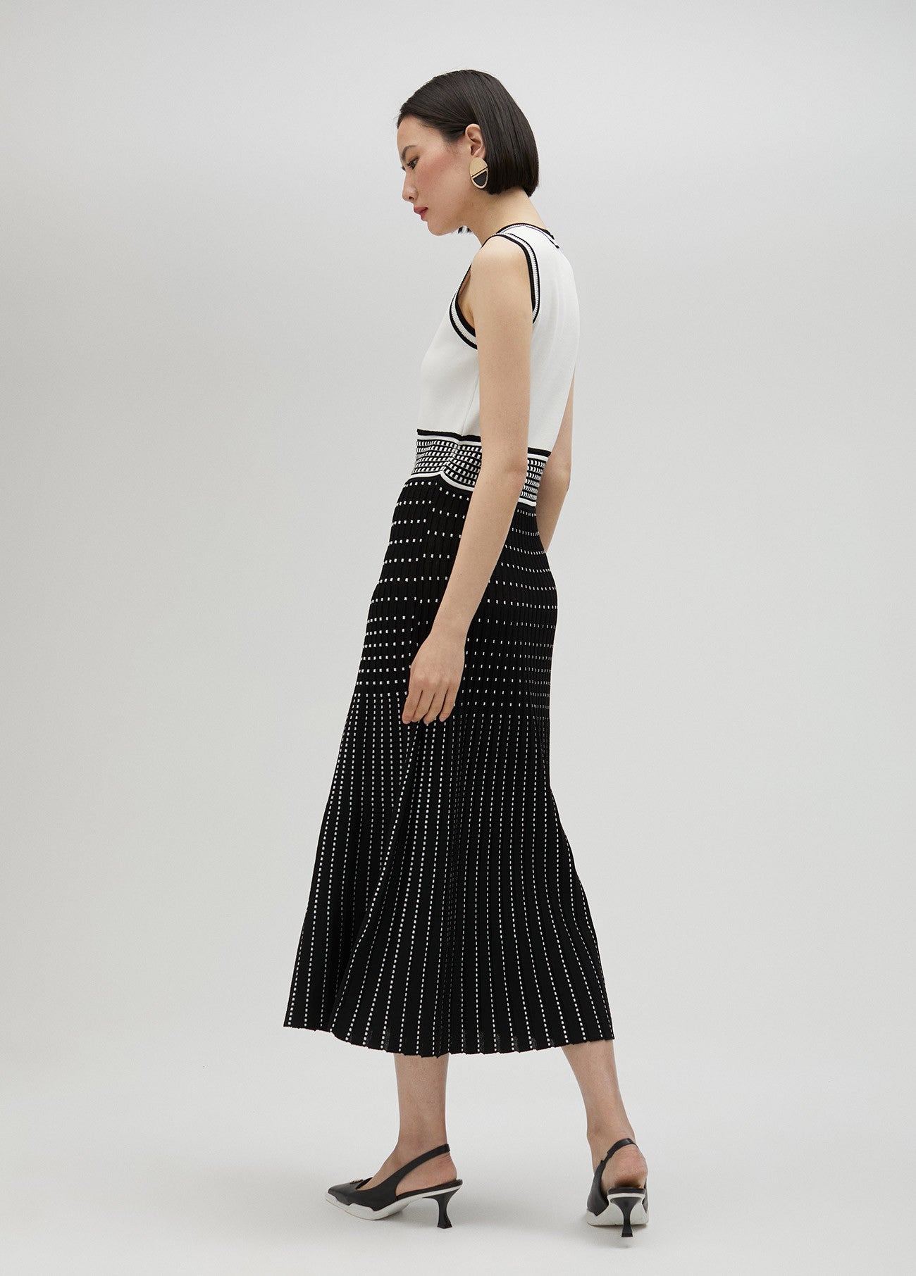 VESTIDO DE MALHA EFEITO PLISSADO - LOLA CASADEMUNT