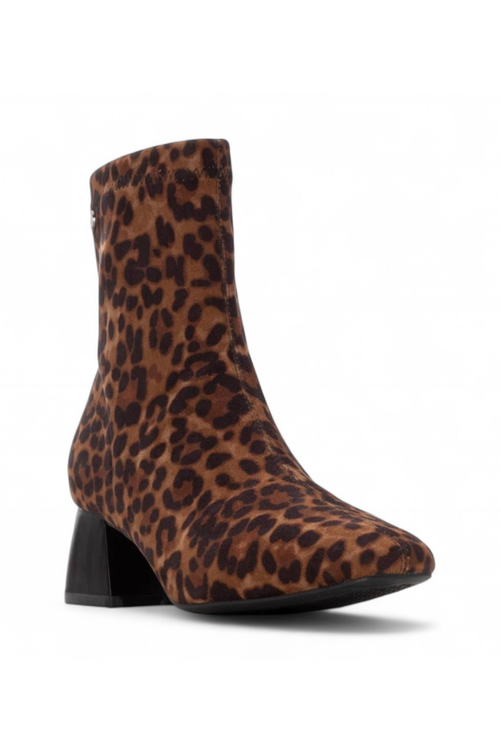 BOTIM DE CAMURÇA MACIA E SALTO BAIXO ESTÁVEL - XTI shoes