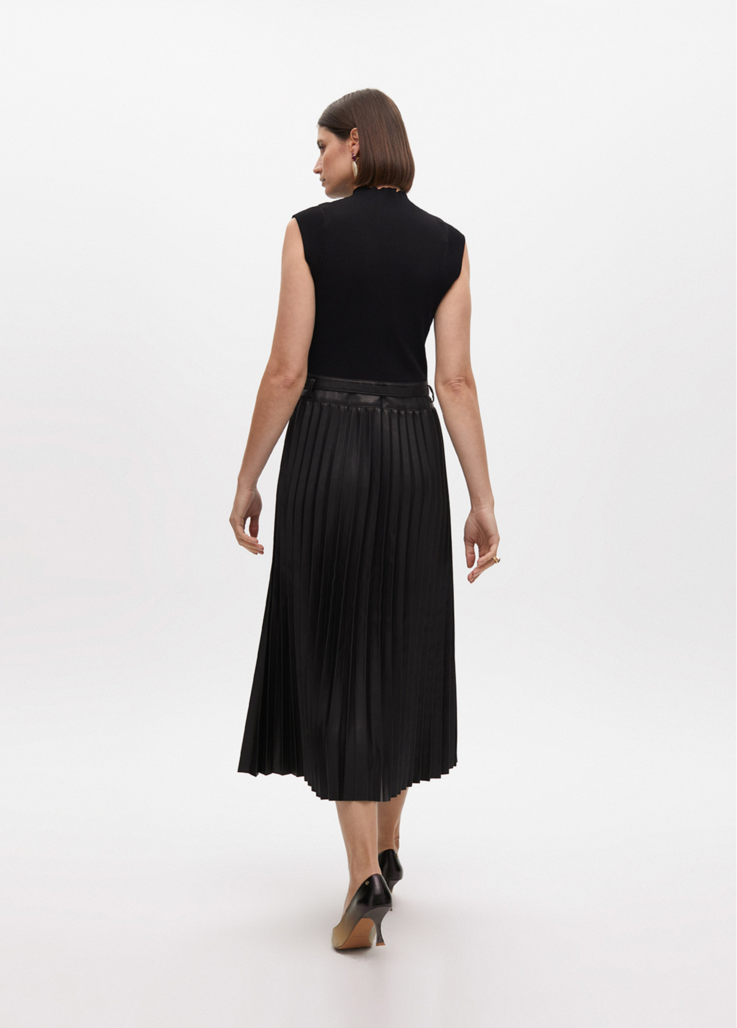 VESTIDO MIDI ELEGANTE COM SAIA PLISSADA E CINTO - LOLA CASADEMUNT