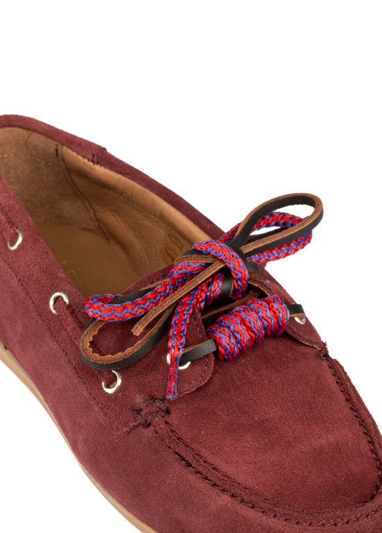MOCASSIM EM CAMURÇA COM ATACADORES DECORATIVOS - TAPADAS