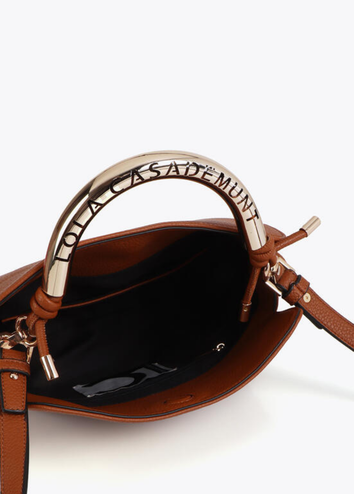 MALA ICÓNICA PEQUENA 1981 - LOLA CASADEMUNT