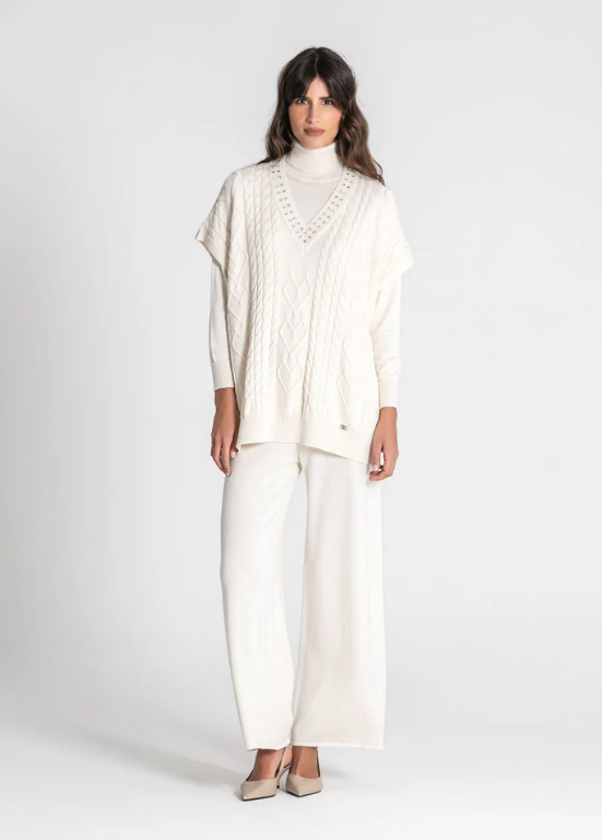 CAMISOLA COM STRASS NO DECOTE - RUGA