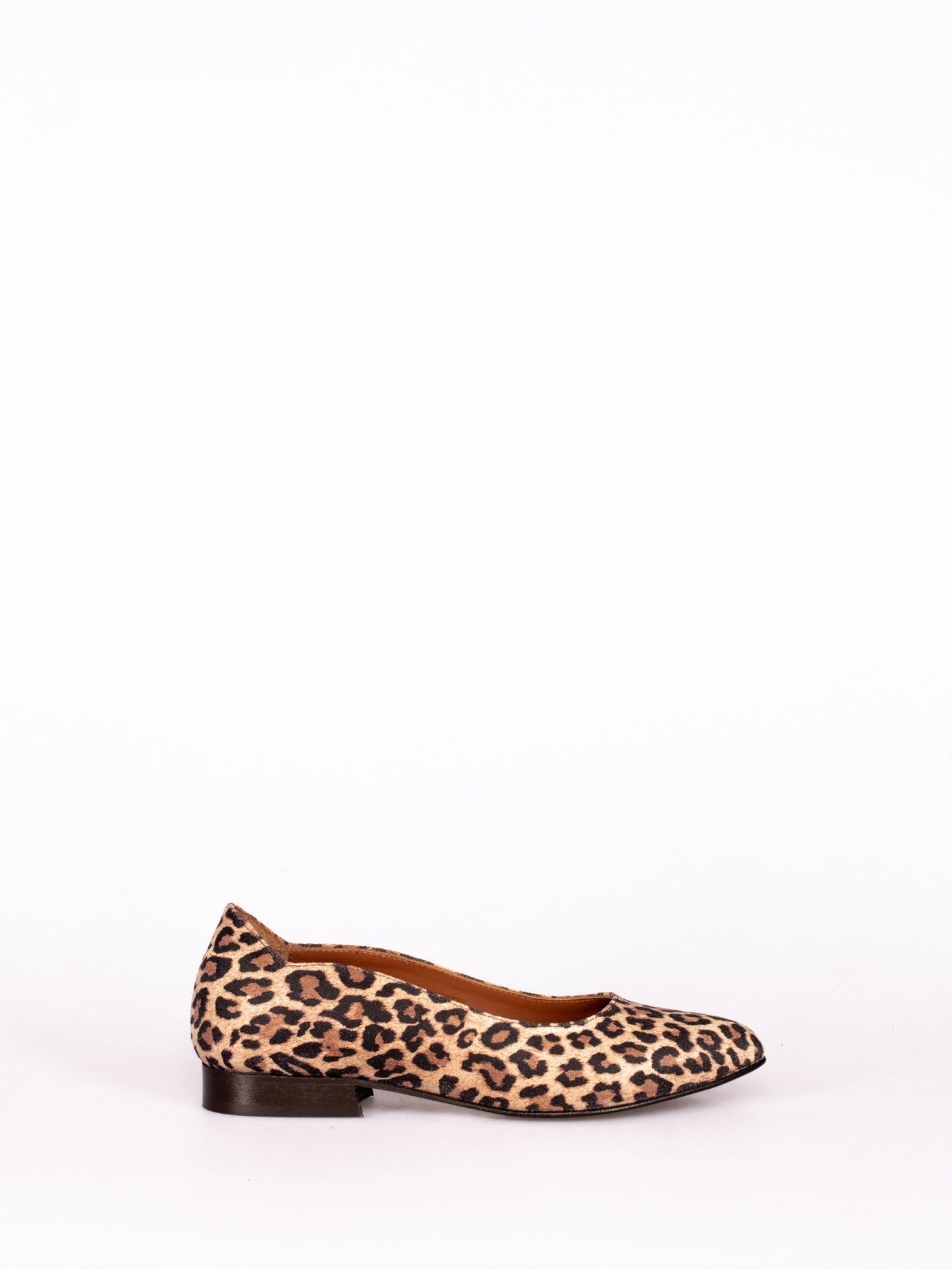 SAPATO ESTILO SABRINA ANIMAL PRINT - TAPADAS