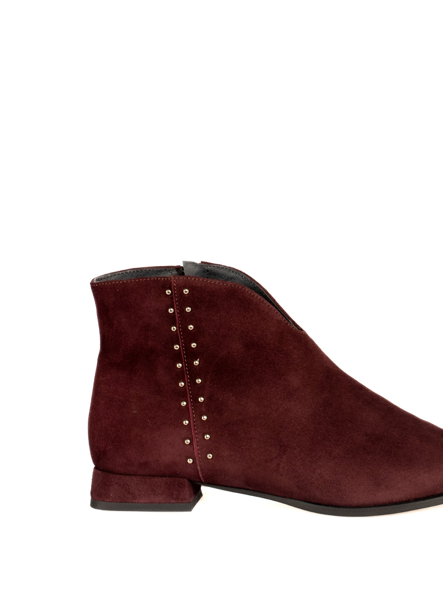 BOTIM EM CAMURÇA COM TACHAS - TAPADAS