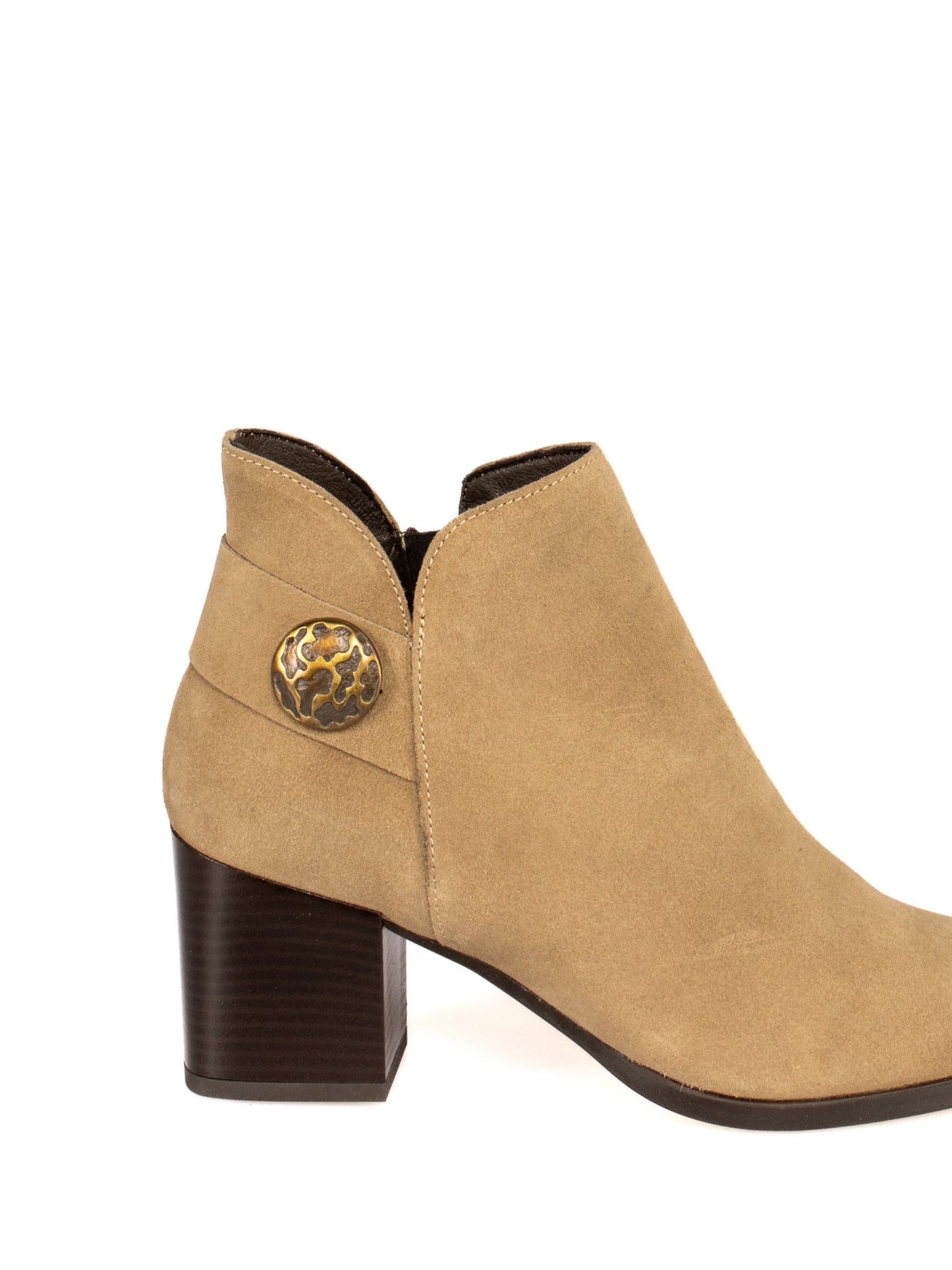 BOTIM EM CAMURÇA COM TIRA E APLICAÇÃO - TAPADAS