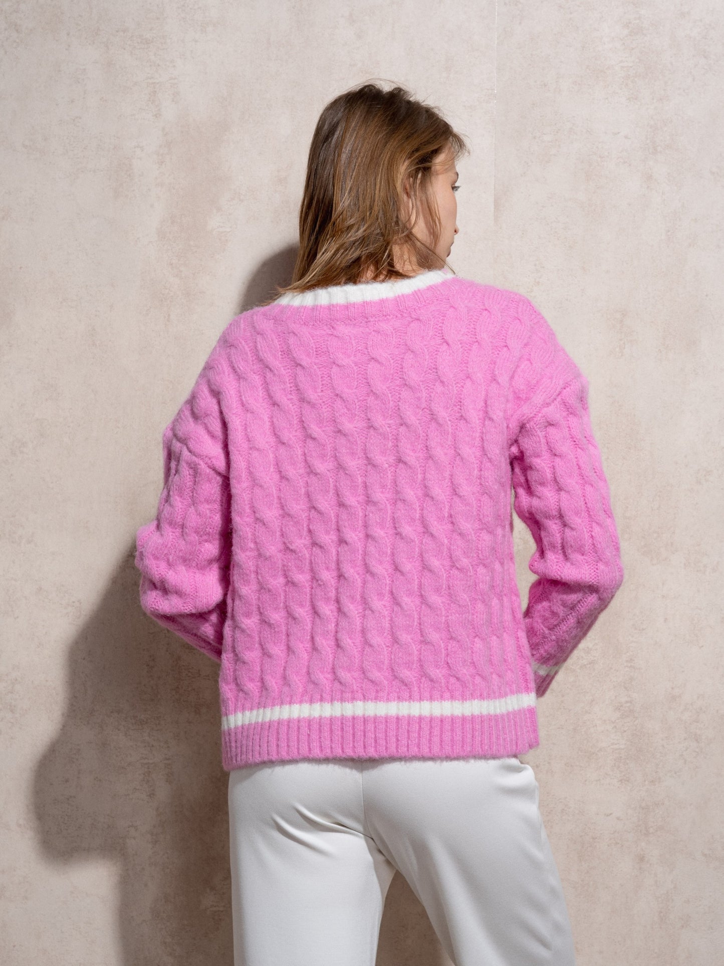 CAMISOLA DE MALHA COM DECOTE EM BICO - SMF