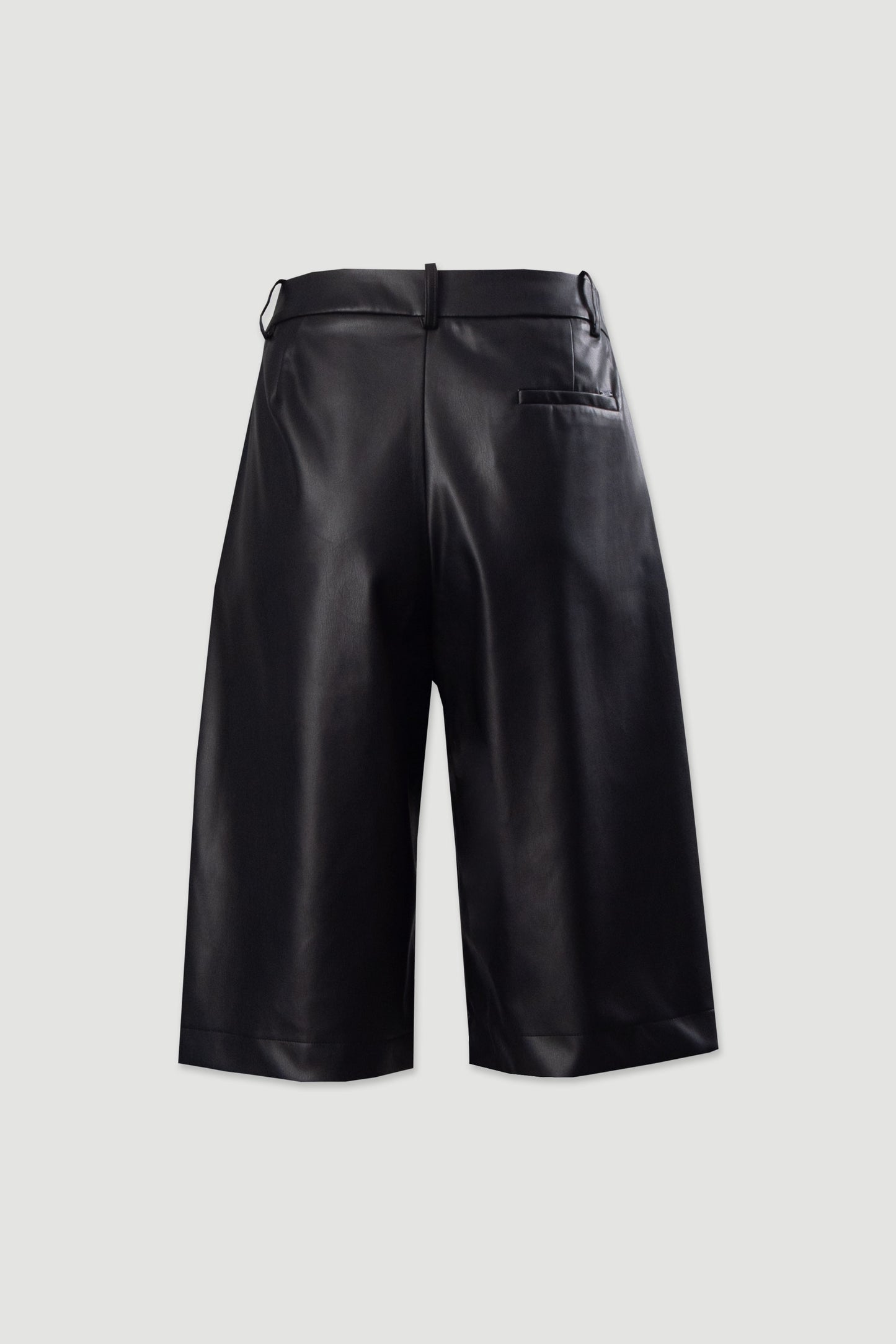 BERMUDA EM ECOPELE - FERRACHE