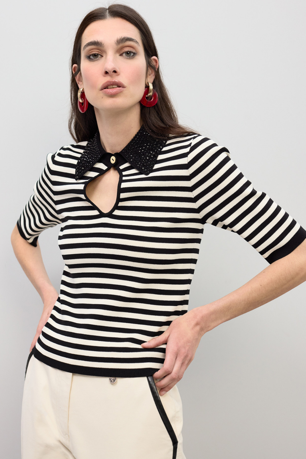 T-SHIRT DE GOLA POLO LISTRADA - LOLA CASADEMUNT