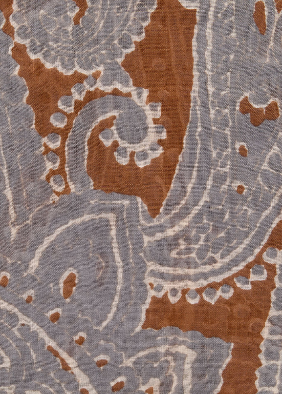 ECHARPE DE VISCOSE COM ESTAMPADO PAISLEY EM CAMEL - RABE