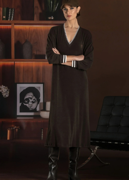 VESTIDO MIDI CASTANHO COM DECOTE EM V - FOURSOUL
