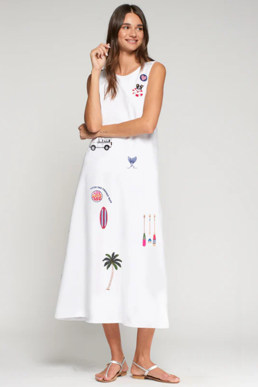 VESTIDO MIDI SEM MANGAS COM BORDADOS SURF - VILAGALLO