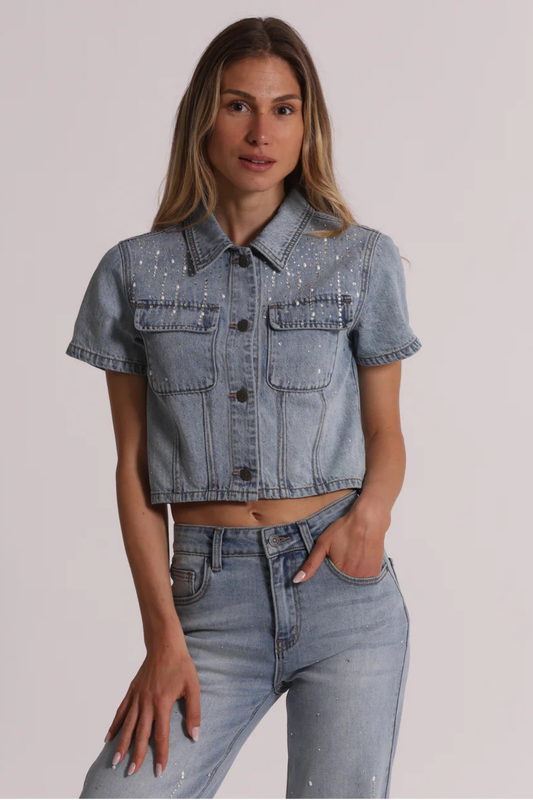 BLUSÃO DE GANGA COM APLICAÇÕES DE STRASS - MIMI MUA