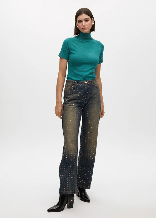 JEANS LARGOS COM LAVAGEM DESGASTADA CHIQUE COM BRILHOS EM TOM COBRE - LOLA CASADEMUNT