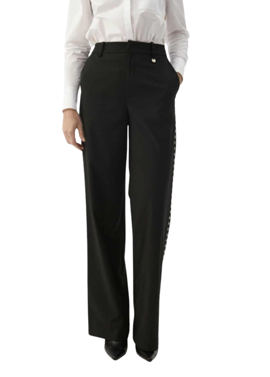 CALÇAS RETAS CLÁSSICAS DE RISCA DIPLOMÁTICA E TACHAS - LOLA CASADEMUNT