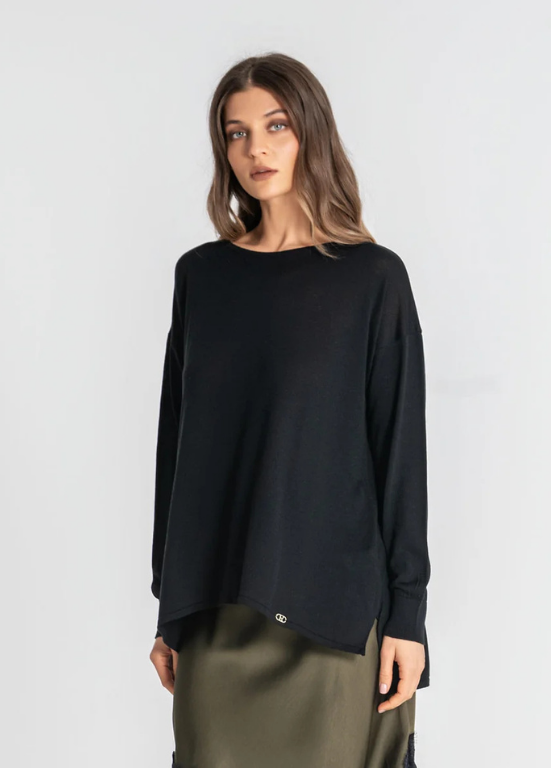CAMISOLA DE MALHA LISA OVERSIZE - RUGA