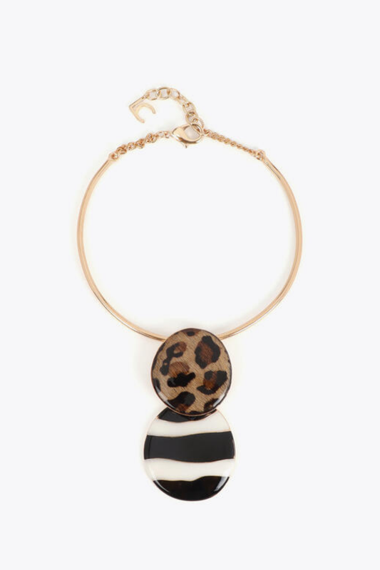 GARGANTILHA RÍGIDA COM PINGENTE DUPLO ANIMAL PRINT - LOLA CASADEMUNT