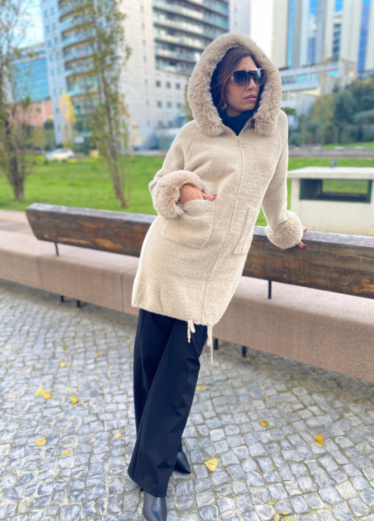 CASACO COM PORMENORES EM PÊLO - ALIBY