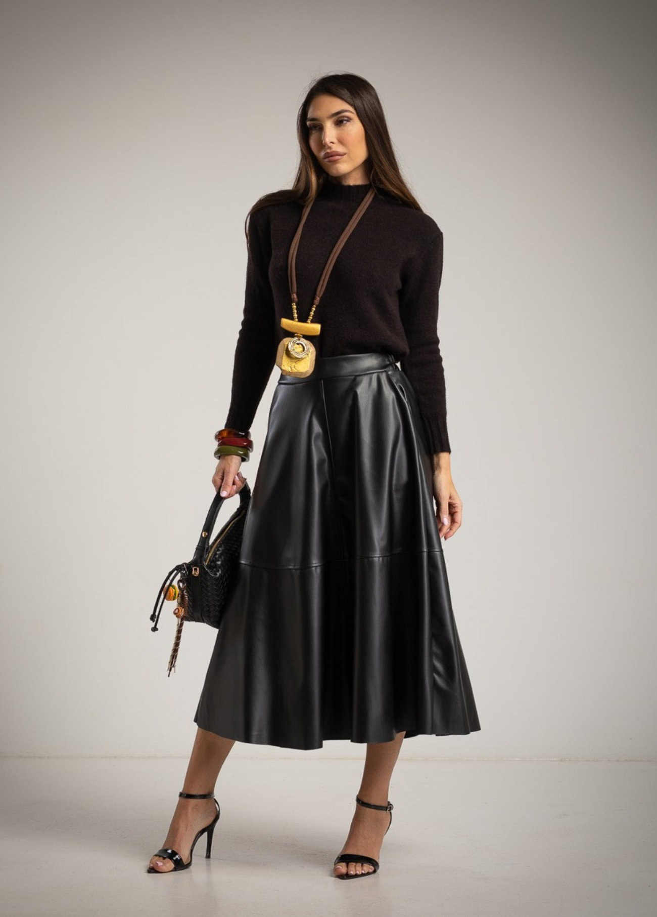 SAIA MIDI DE ECOPELE MACIA COM ELÁSTICO NA CINTURA - ALBANOS