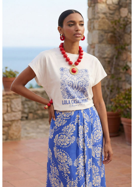 T-SHIRT BOHO EM ALGODÃO BRANCO COM ESTAMPADO AZUL - LOLA CASADEMUNT