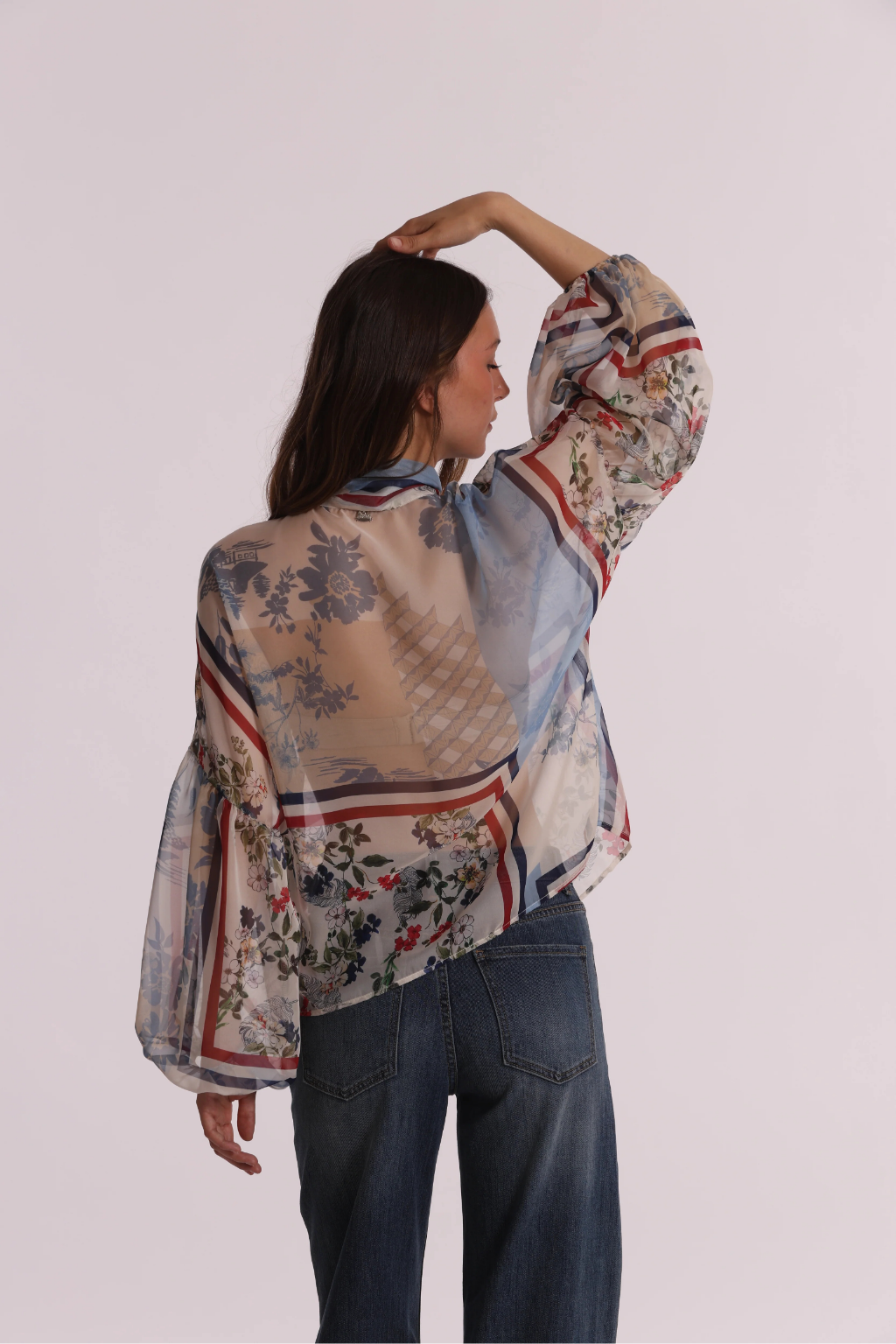 CAMISA ESTAMAPADA COM LAÇADA - MIMI MUA