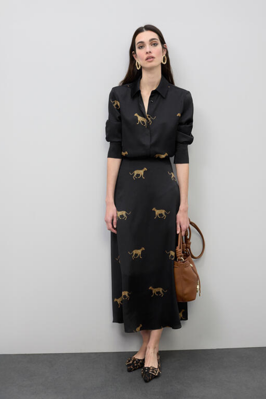 SAIA MIDI EM CETIM COM ESTAMPADO DE LEOPARDOS - LOLA CASADEMUNT