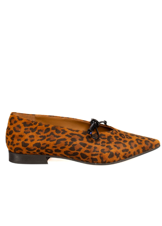 SAPATOS RASOS COM BIQUEIRA FINA E LAÇO - TAPADAS