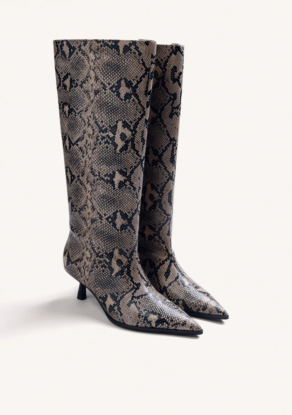 BOTAS ALTAS COM ESTAMPADO COBRA - GIOSEPPO