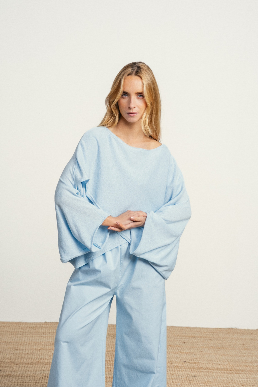 CAPA TIPO CROCHÉ DE ALGODÃO TRAÇADA - SMF