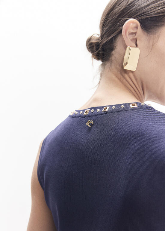 TOP DE MALHA AZUL MARINHO COM TACHAS DOURADAS LC - LOLA CASADEMUNT