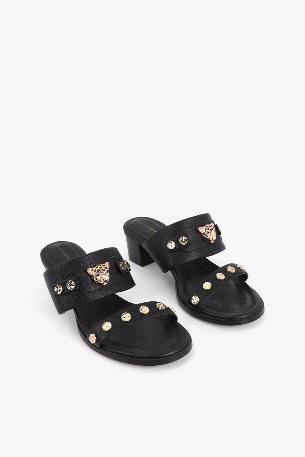 SANDÁLIAS DE SALTO COM APLICAÇÃO E CABEÇA LEOPARDO - LOLA CASADEMUNT