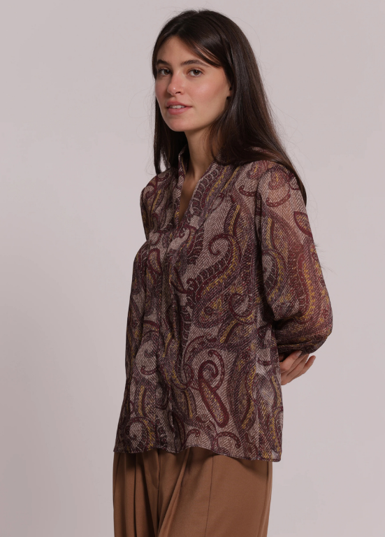 CAMISA ESTAMPADO PAISLEY EM TONS DE BORDEAUX - MIMI MUA