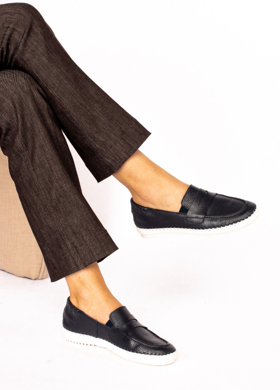 MOCASSIM DE PELE CASUAL - TAPADAS