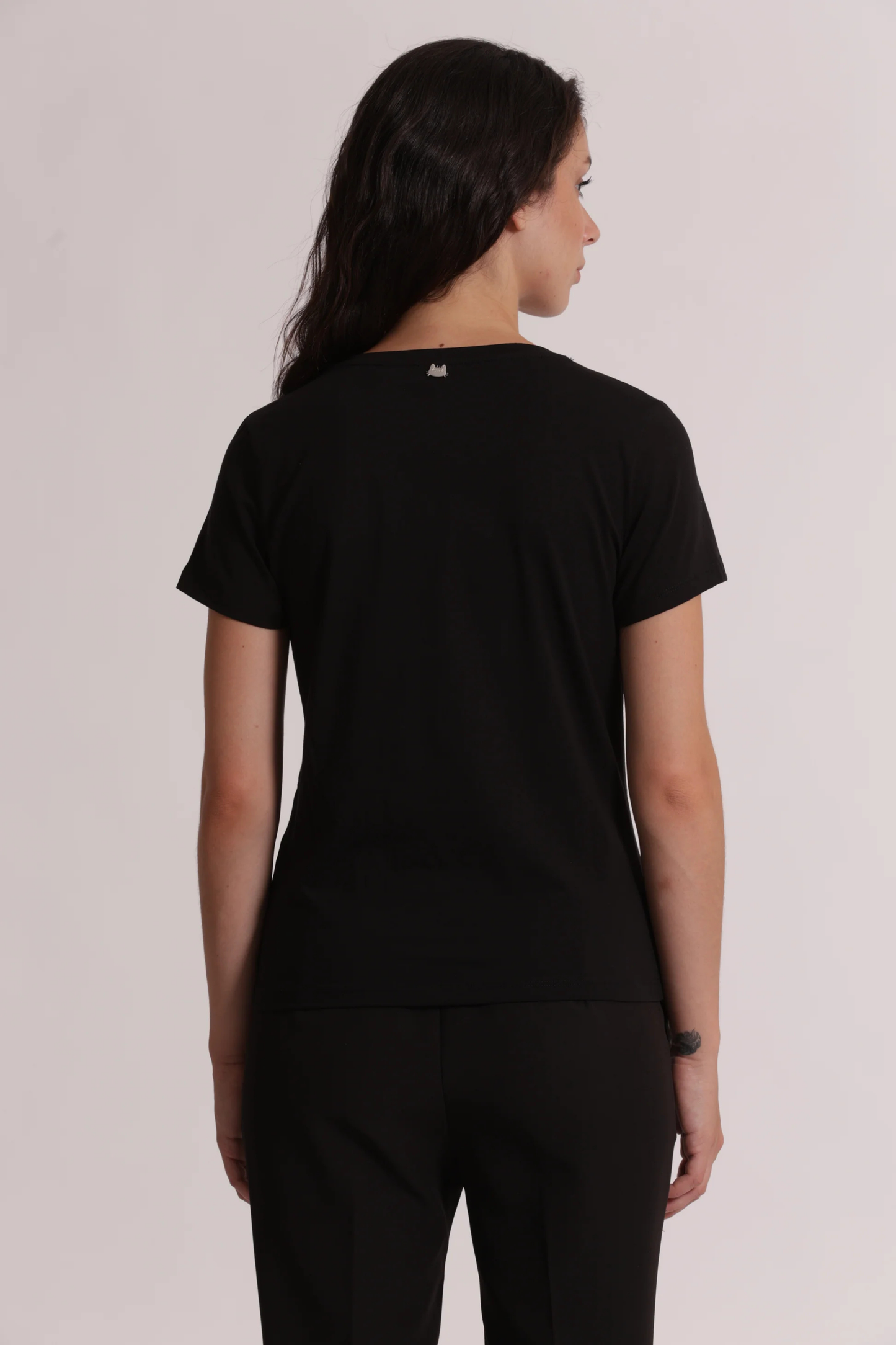 T-SHIRT COM TACHAS - MIMI MUA
