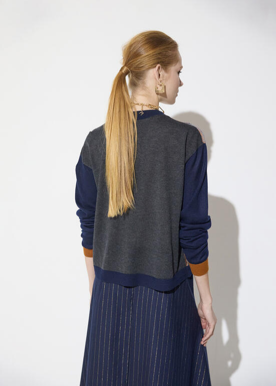 CARDIGAN DE MALHA COM ESTAMPADO DE CORNUCÓPIAS E CONTRASTES DE COR MAITE - LOLA CASADEMUNT