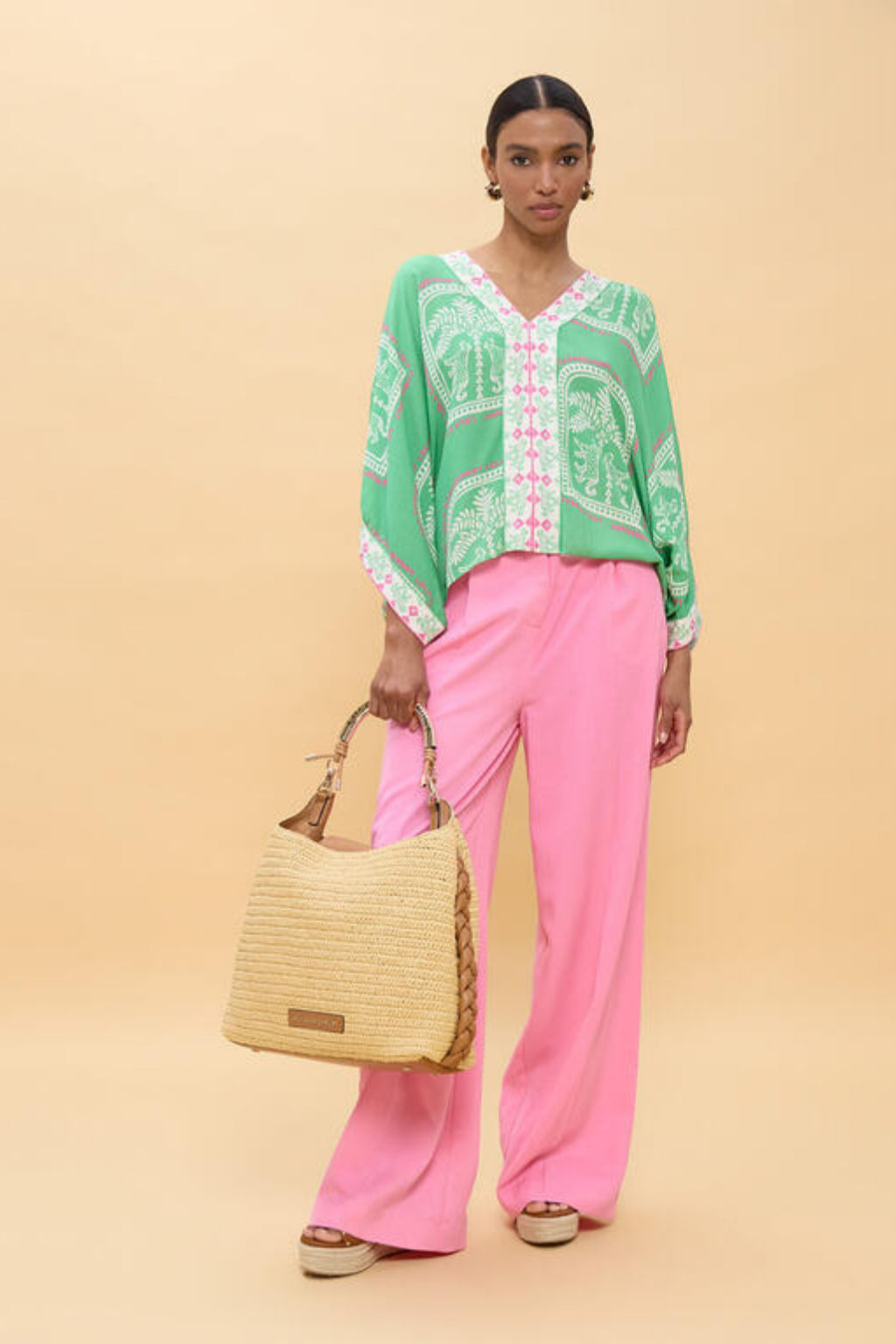 BLUSA ÉTNICA EM TONS DE VERDE- LOLA CASADEMUNT