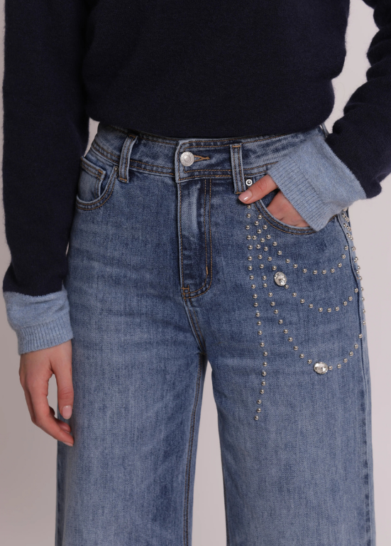 JEANS DE GANGA COM APÕELICAÇS LATERAIS ASSIMÉTRICAS - MIMI MUA
