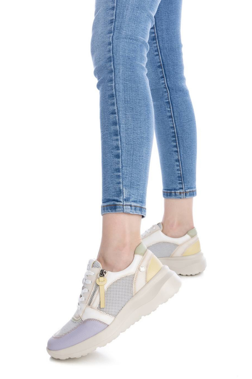 TÉNIS MULTICOLOR COM FECHO - XTI SHOES