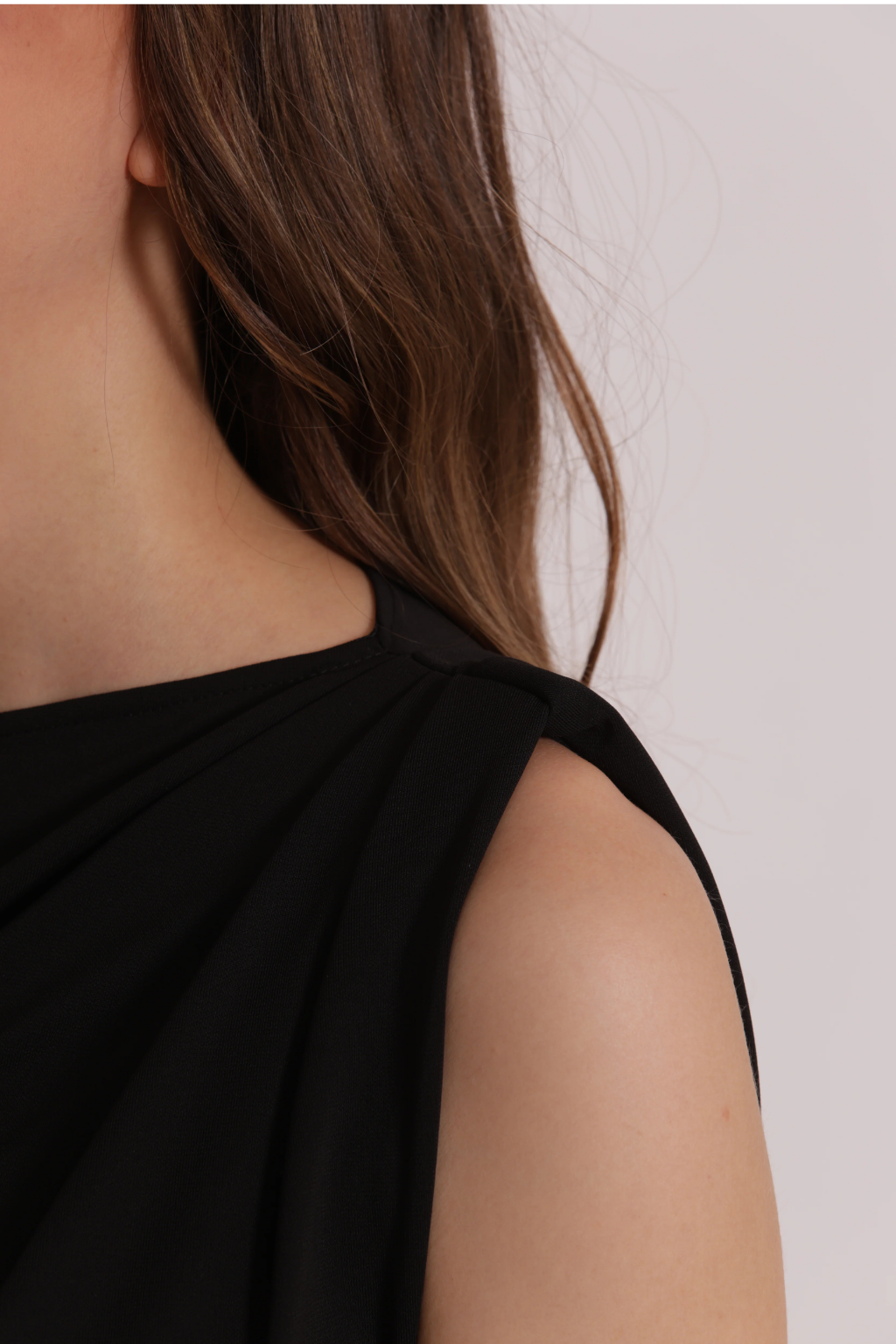 BLUSA ASSIMÉTRICA - MIMI MUA