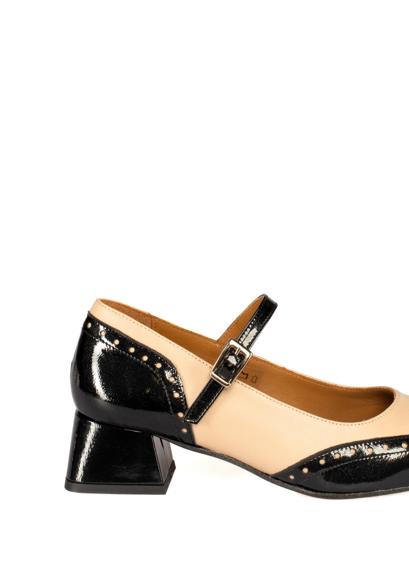 SAPATO INSPIRAÇÃO MARYJANE - TAPADAS