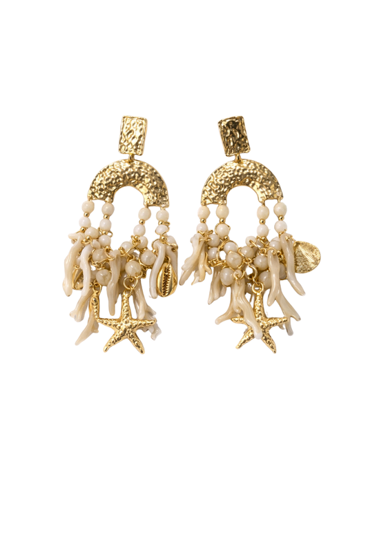 BRINCOS DOURADOS COM MOTIVOS MARITIMOS EM BEGE - ALIBY