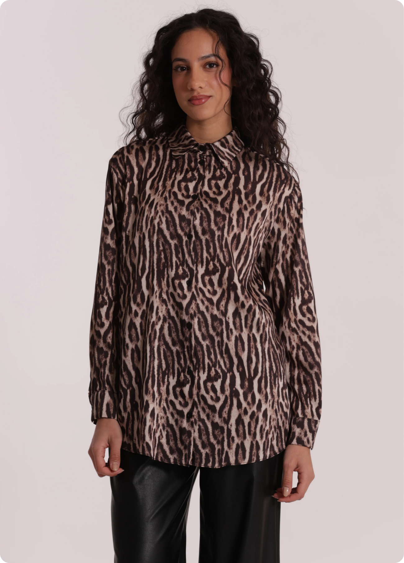 CAMISA COM ESTAMPADO ANIMAL - MIMI MUA