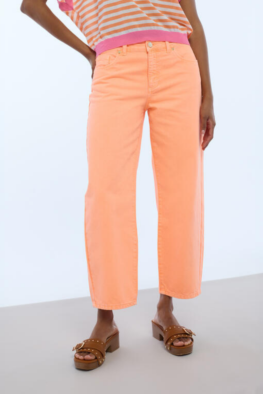 CALÇAS DE GANGA LARANJA NEON - LOLA CASADEMUNT