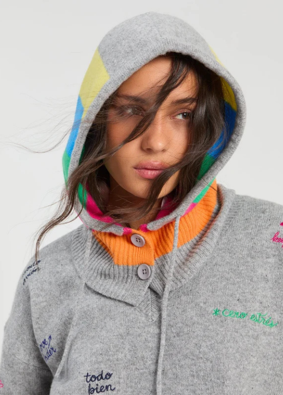 CAPUZ TIPO BALACLAVA COM RISCAS MULTICOLOR - VILAGALLO