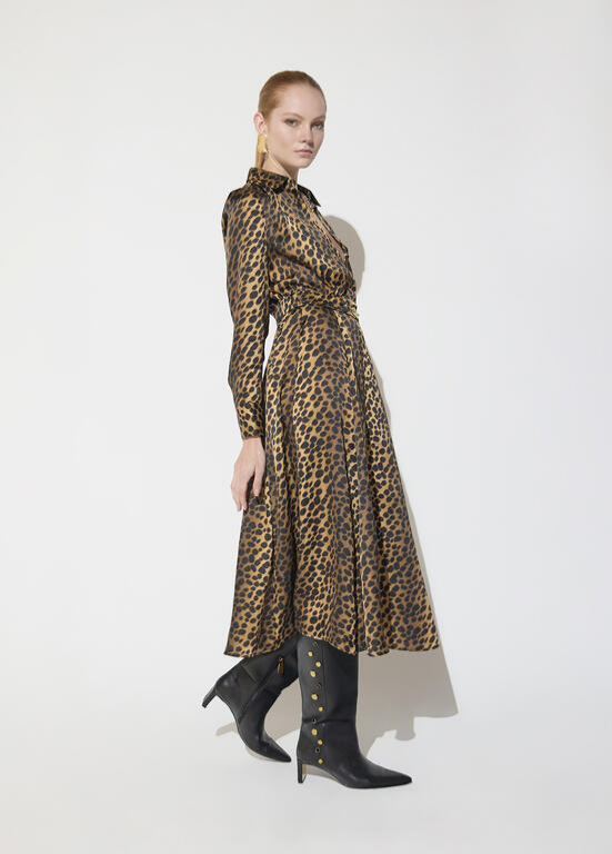 VESTIDO COM ESTAMPA ANIMAL PRINT E CINTO COM FIVELA DOURADA BY MAITE - LOLA CASADEMUNT