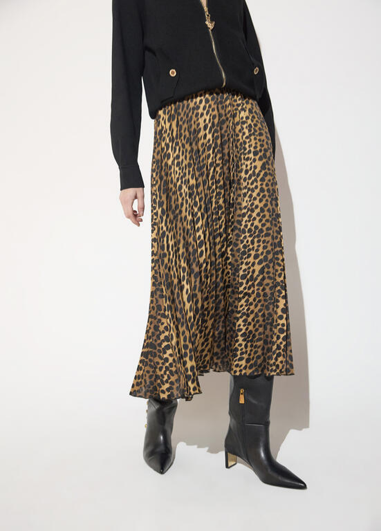 SAIA PLISSADA DE CETIM COM ESTAMPA ANIMAL PRINT BY MAITE - LOLA CASADEMUNT