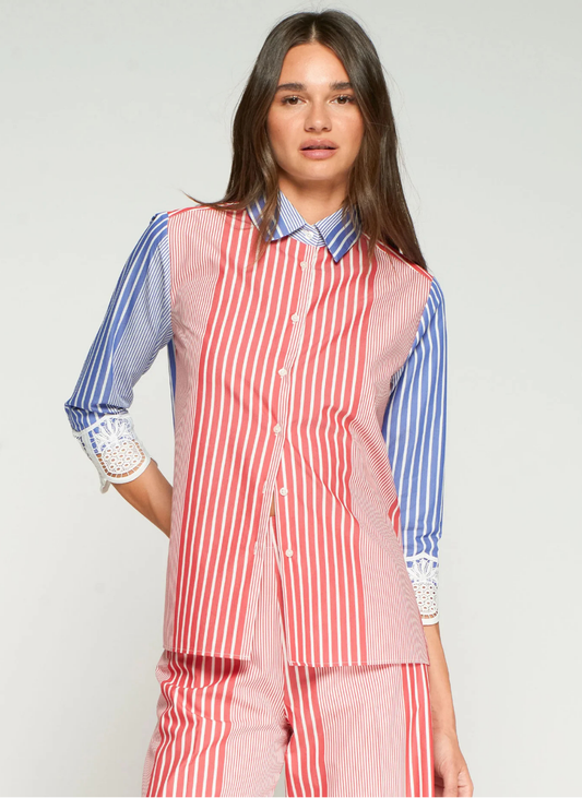 CAMISA COM RISCAIS VERTICAIS E MANGAS 3/4 COM PUNHOS DE RENDA - VILAGALLO